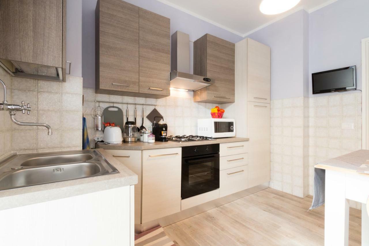 Apartamento Bilocale Centro Biella Exterior foto